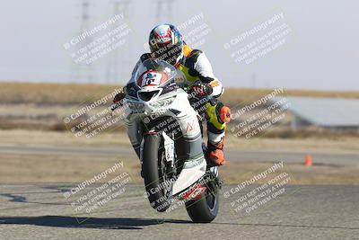 media/Nov-03-2025-Lets Ride (Mon) [[4d74c1c4d3]]/B Group/1220pm (Wheelie Bump)/